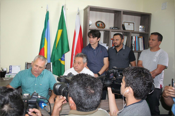 Foto - AUDIÊNCIA PÚBLICA EM PROL DA GARIMPAGEM REÚNE CLASSE