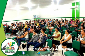 Foto - CURSO DE CAPACITAÇÃO PARA MERENDEIRAS