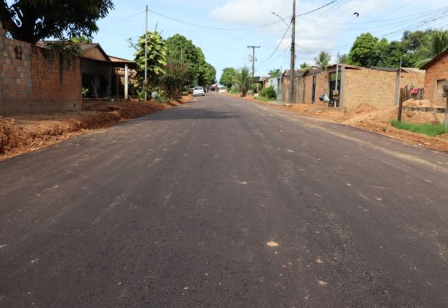 ASFALTAMENTO NAS VIAS DO BAIRRO DA COCA