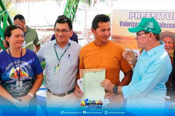 A 4ª FEIRA ITINERANTE DA AGRICULTURA FAMILIAR DE ITAITUBA FOI REALIZADA COM SUCESSO. DURANTE O EVENTO O INCRA REALIZOU A ENTREGA DE 35 TÍTULOS DEFINITIVOS DE TERRAS.