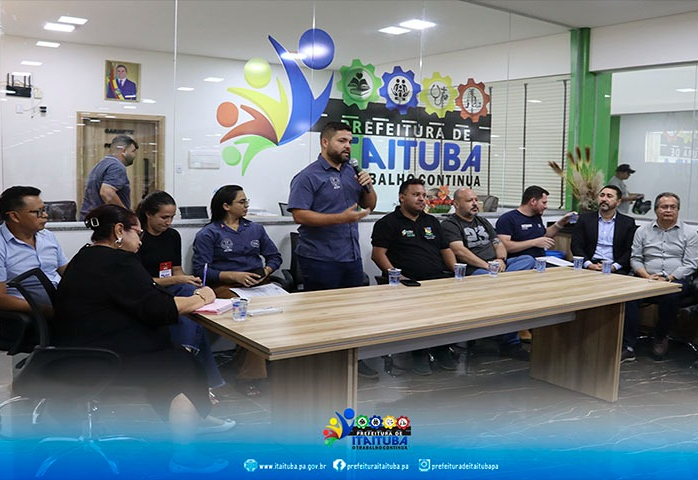 REUNIÃO ENTRE A PREFEITURA DE ITAITUBA E EMPRESÁRIOS DO MUNICÍPIO DISCUTIU DEMANDAS PARA MELHORIAS NOS ATENDIMENTOS DO SERVIÇO PÚBLICO AO MERCADO LOCAL.